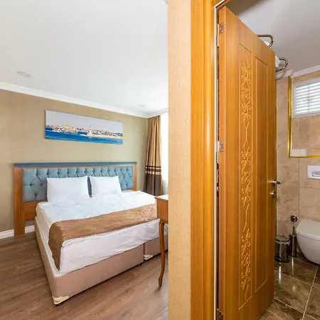 Golden Hotel