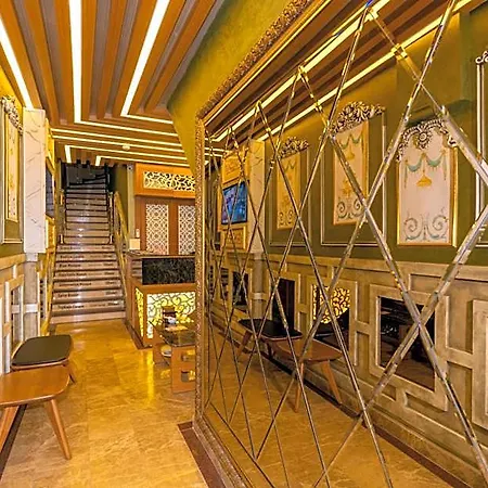 Golden Hotell